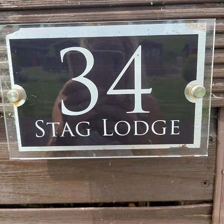 Stag Lodge Richmond  Eksteriør bilde